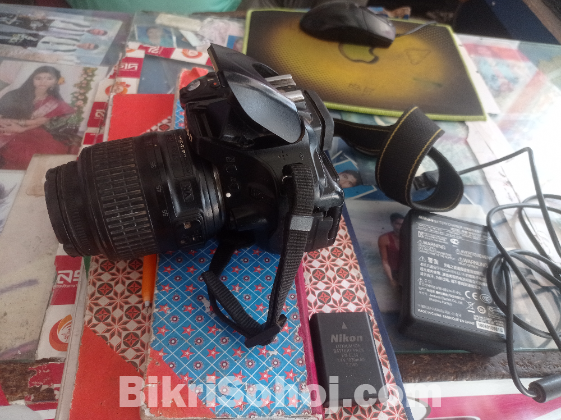 Nikon D5100 Dslr camera